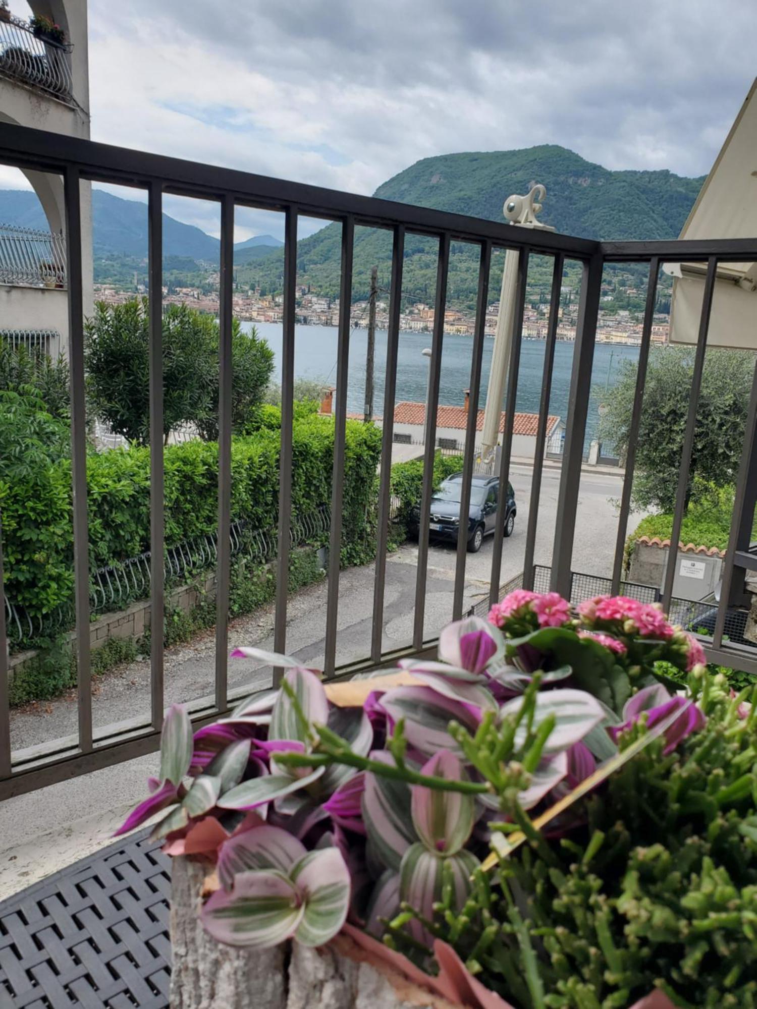 La Casa Sul Lago Salo Ruang foto